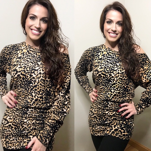 Ultra soft leopard print sweater - Picture 2 of 5